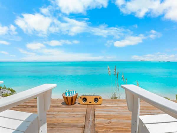 Luxurious 7-Bedroom Beachfront Retreat in Little Exuma, Bahamas
